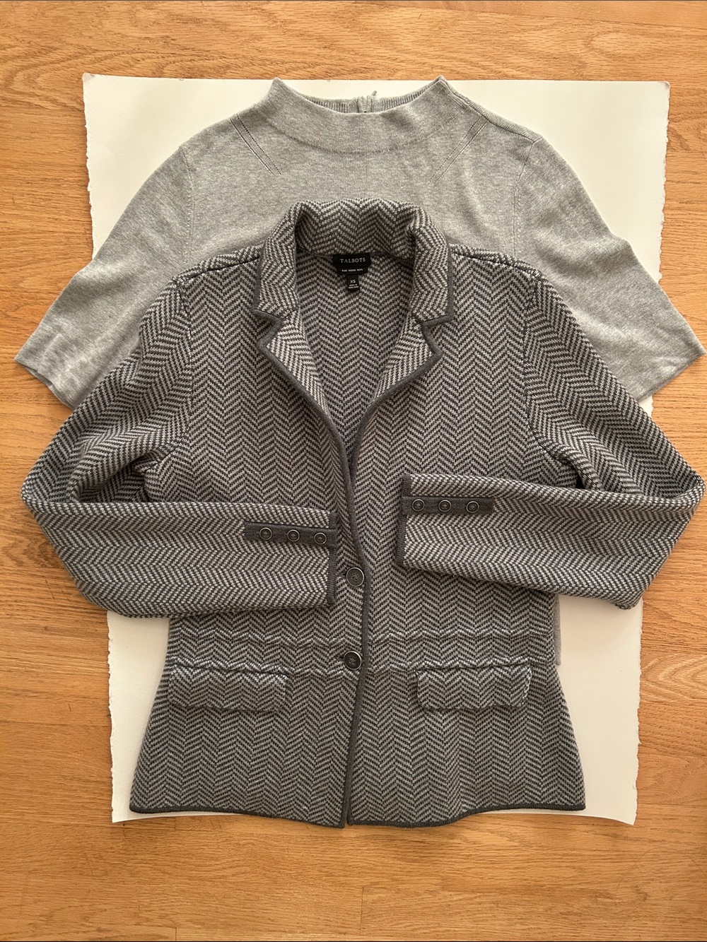 Talbots Gray Herringbone Set - Picture 2 of 9